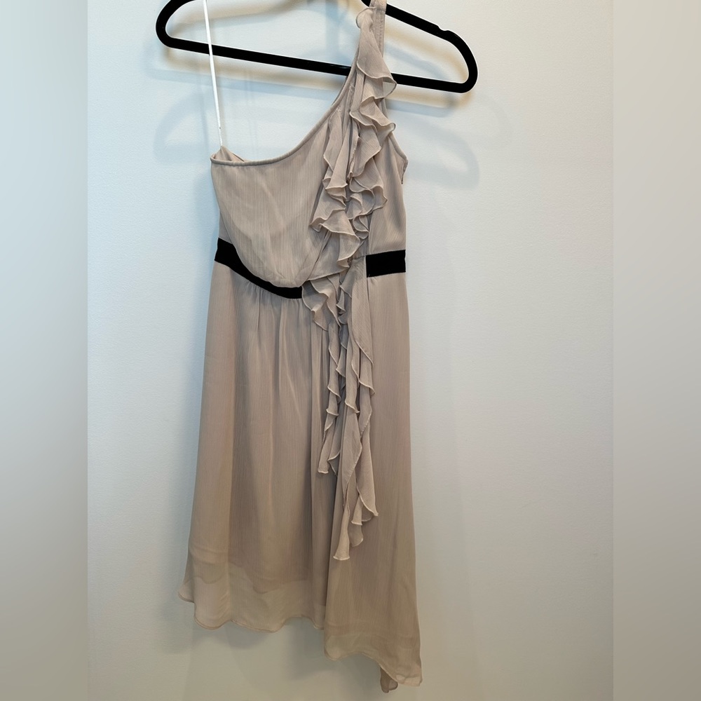 Smart set one shoulder ruffle dress size 0